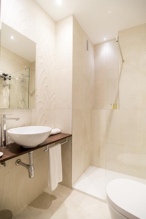 Cuatro Caminos Rooms Torrelavega Dış mekan fotoğraf