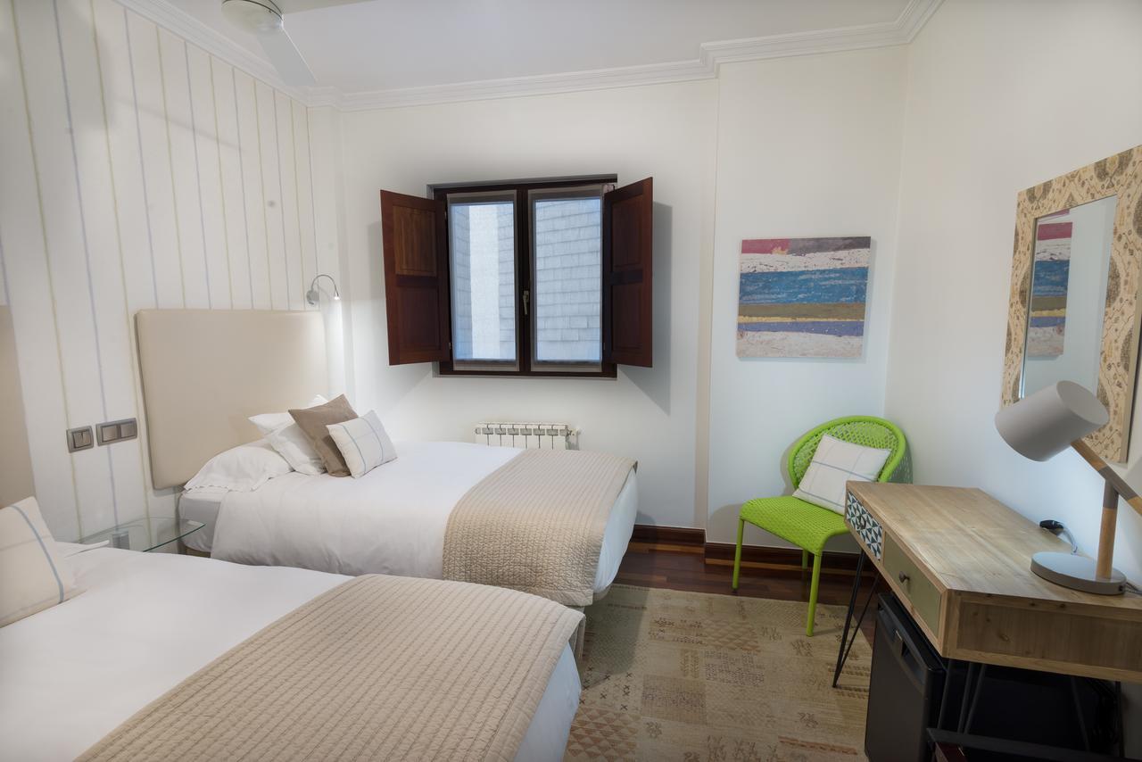 Cuatro Caminos Rooms Torrelavega Dış mekan fotoğraf