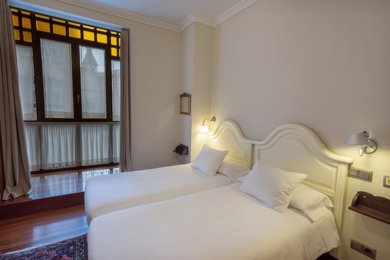 Cuatro Caminos Rooms Torrelavega Dış mekan fotoğraf
